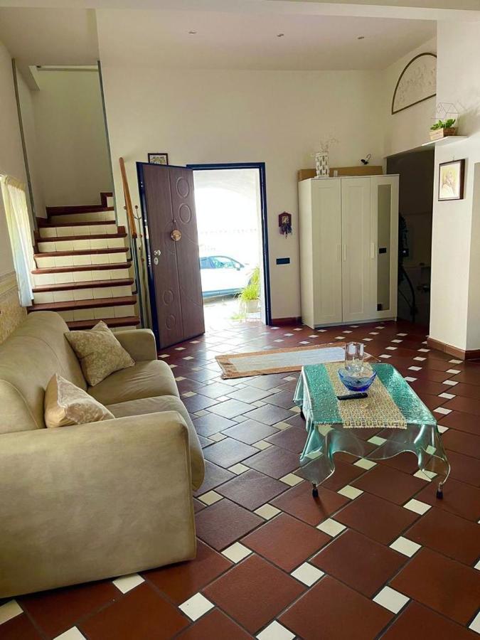 Holiday House Il Castello Di Anna Vietri Exterior foto