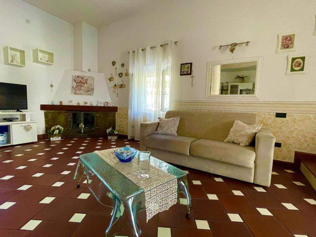 Holiday House Il Castello Di Anna Vietri Exterior foto